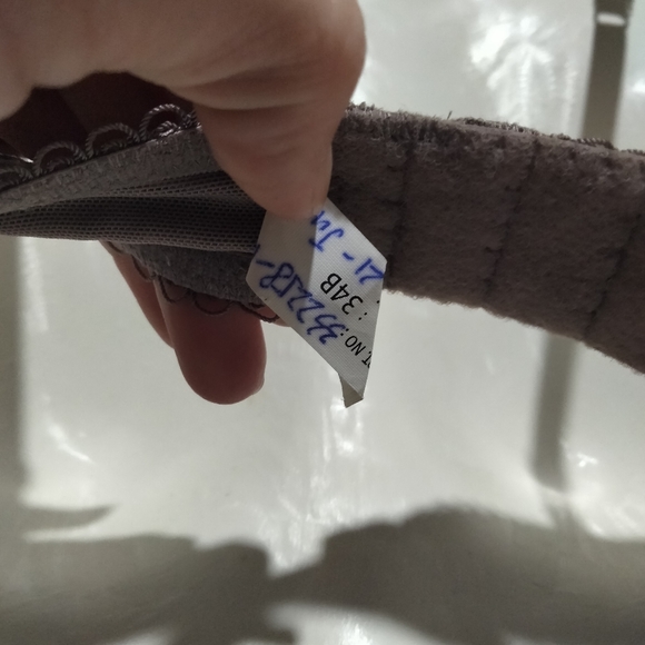 Bra - Picture 4 of 4